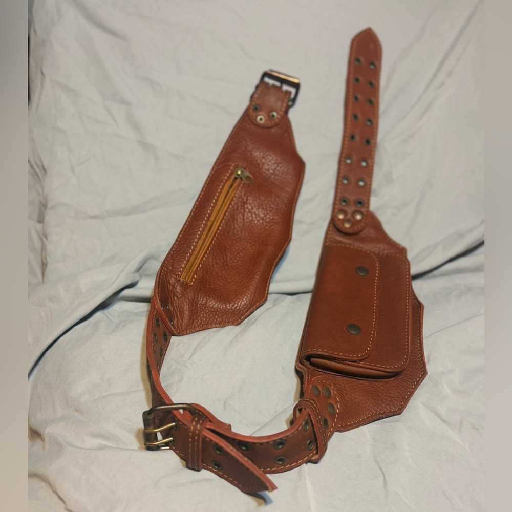 Elegant Brown Leather Women's Belt NWOT - Picture 2 of 4